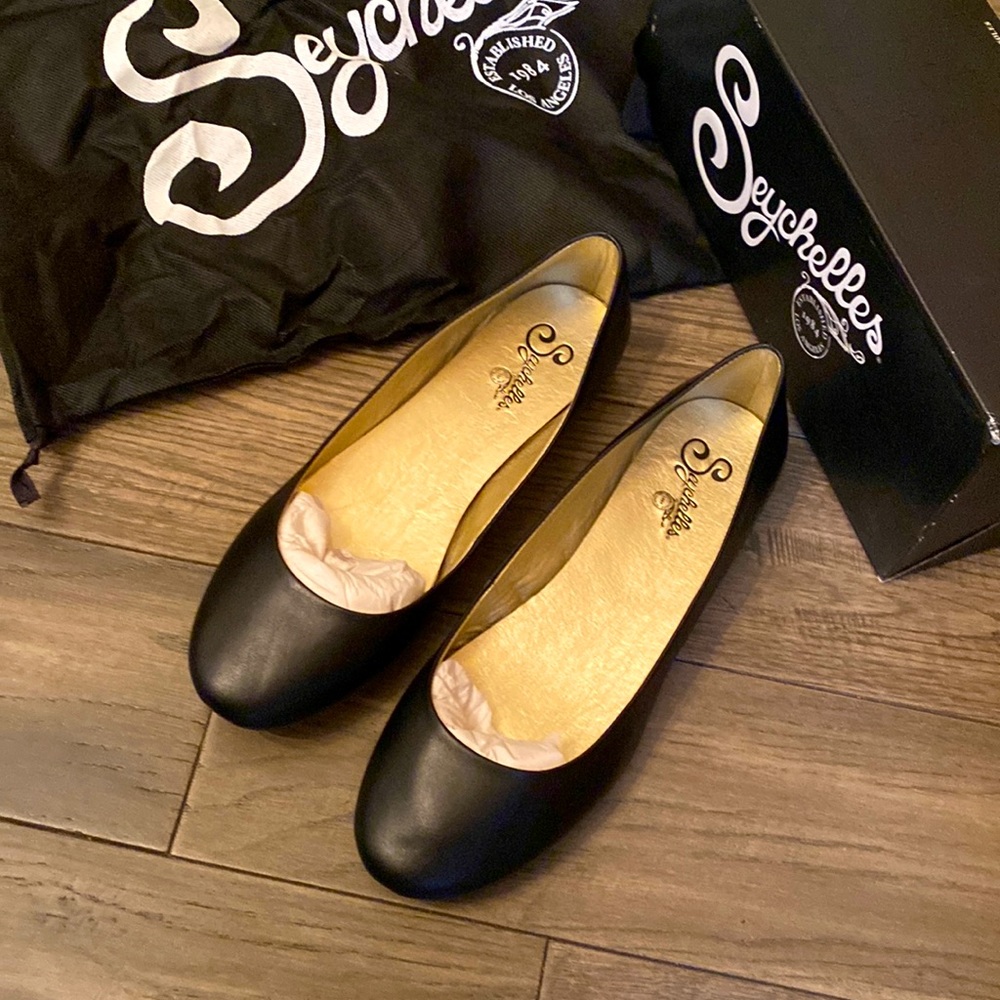 Seychelles NWT Black Leather Preppy Ballet Flats - 10